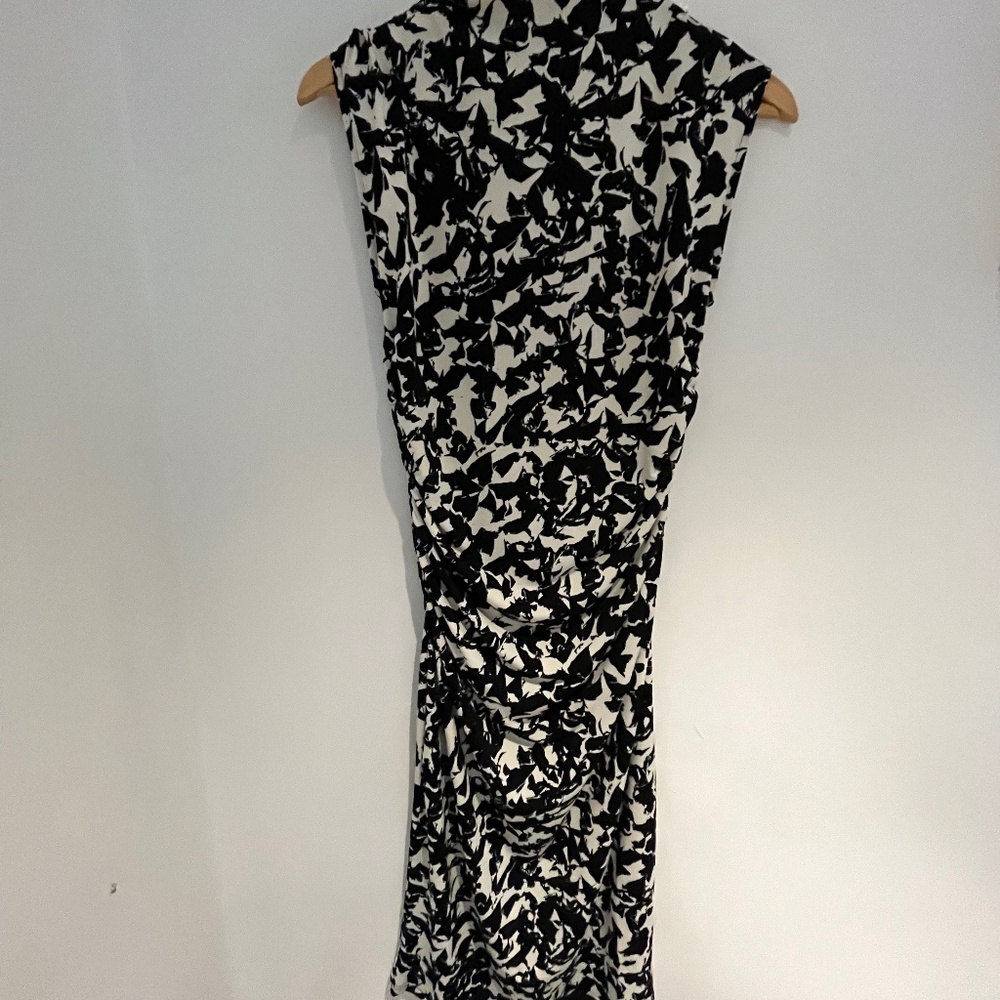 Banana Republic Wrap Top Size Small - Picture 6 of 15